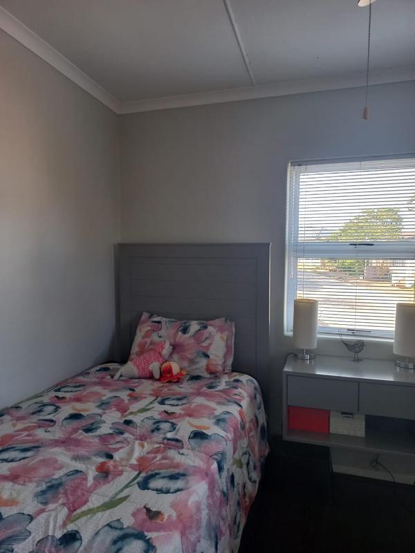 To Let 2 Bedroom Property for Rent in Grahamstown Eastern Cape